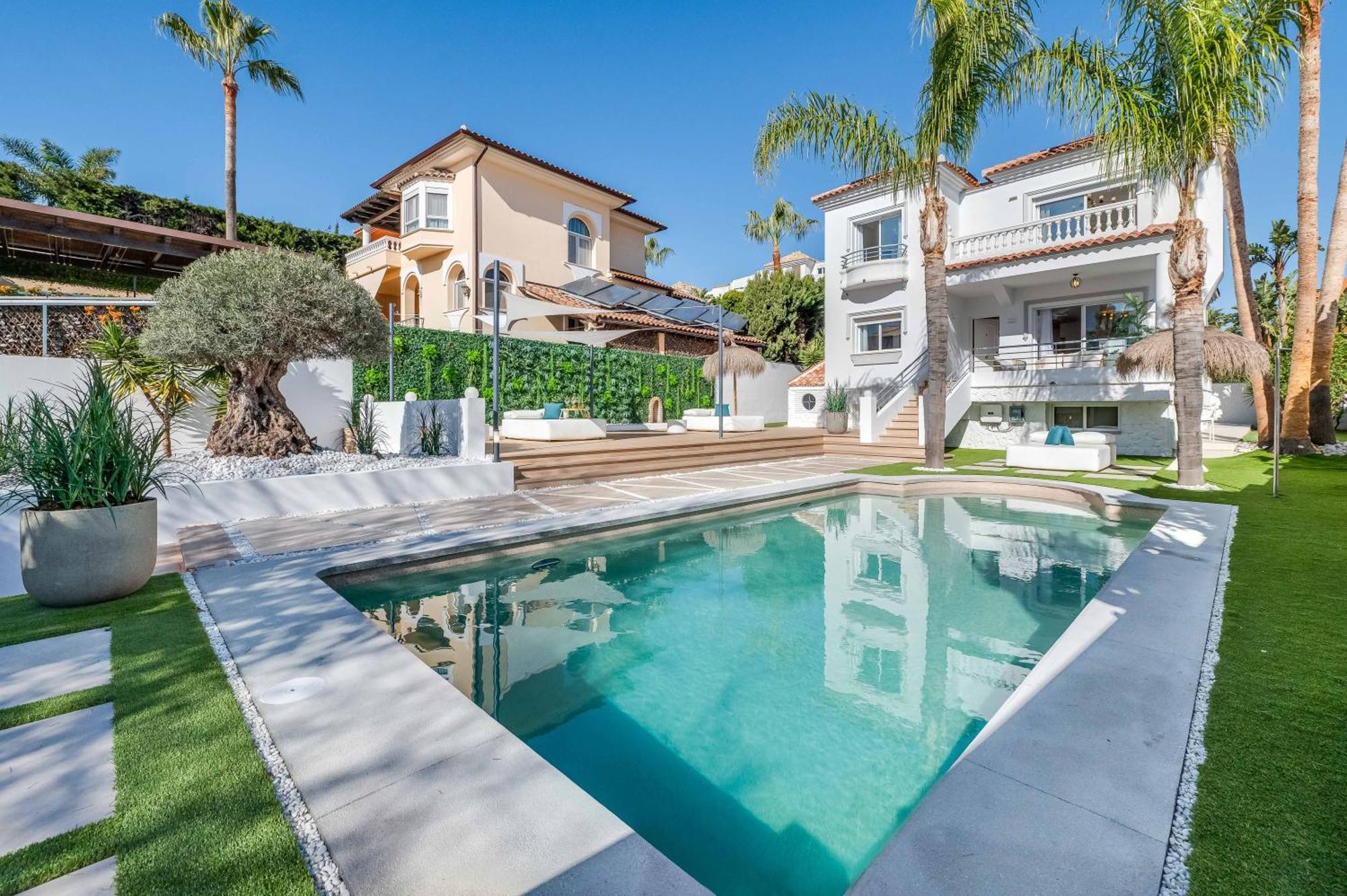 Vacation Marbella I Sunny Camelia Villa Heated Pool, Recently Renovated, Best Residential Neighborhood In Benalmadena, Short Walk To The Beach, Cinema Room Exterior foto